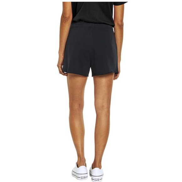 GAP Ladies Logo Shorts - Black - Size XL - NWT - Picture 3 of 7